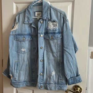 Light Wash Forever 21 Distressed Denim Jacket